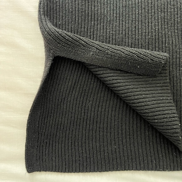 H&M - Rib knit Sweater Vest - Picture 5 of 6